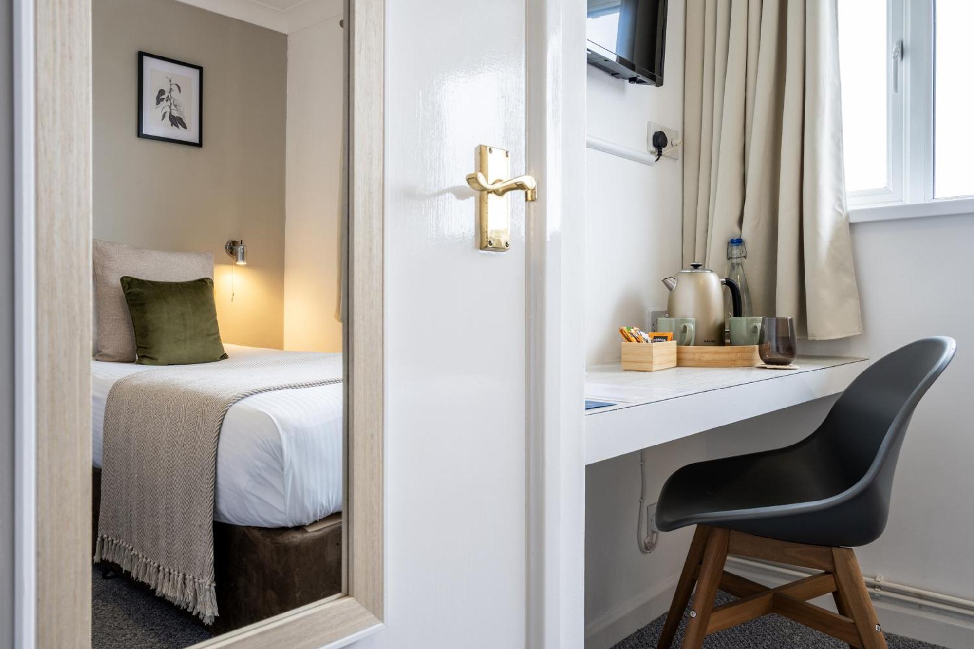Inn For All Seasons Redruth Kamer foto